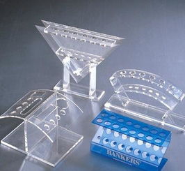 厂家订制有机玻璃工艺品与亚克力制品 价格、图片及电脑展示架解析